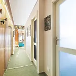Hostdomus-star * Sestriere